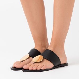 Tory Burch Patos Disc Sandal (+ Dust Bag!)